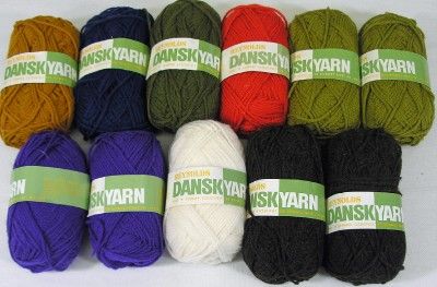 11 BALLS VINTAGE REYNOLDS DANSK WOOL YARN (#0367)  