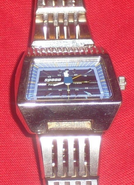   PULSAR Spoon Watch   Water Resistant 10 Bar   Stainless Steel  