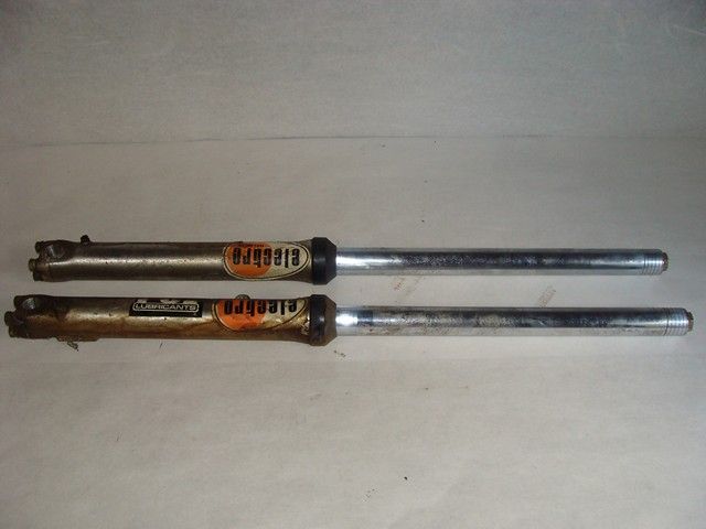 1973 Honda Elsinore CR250 Front Forks Suspension   Image 03