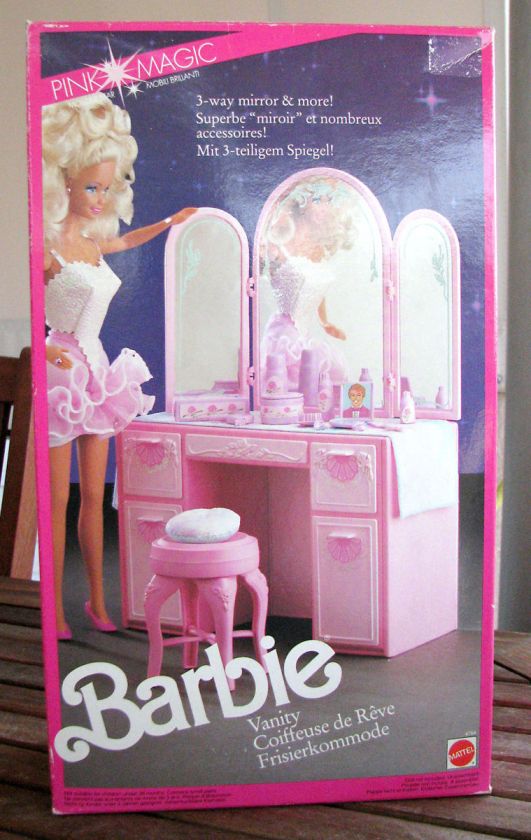   EUROPEAN PINK MAGIC VANITY 1991 #4764 MATTEL PINK SPARKLES EUROPE