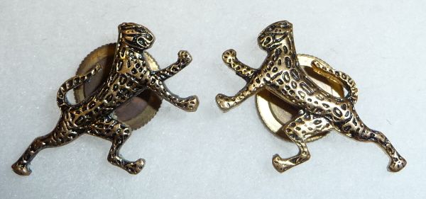 PAIR of WW2 65th COAST ARTILLERY SCREWBACK DI CRESTS  