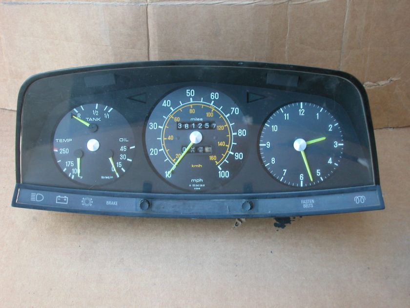 Mercedes Benz W123 Instrument Cluster Gauges Speedo 240D 280 280CE 