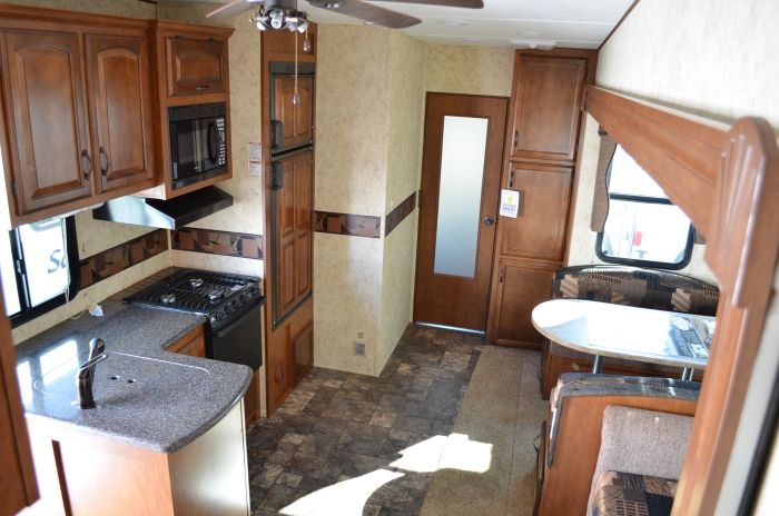 HOT NEW 2012 CHAPARRAL 330FBH 5TH WHEEL FRONT BUNKS  