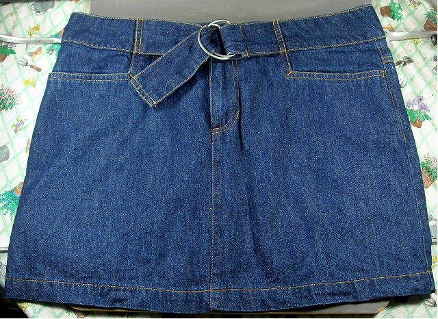 Womens Old Navy Blue Jeans Denim Mini Skirt Size 10  