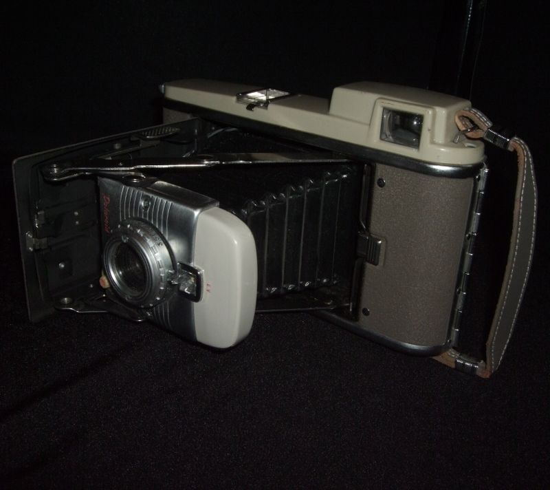 POLAROID MODEL 80 AUTOMATIC LAND CAMERA VINTAGE  