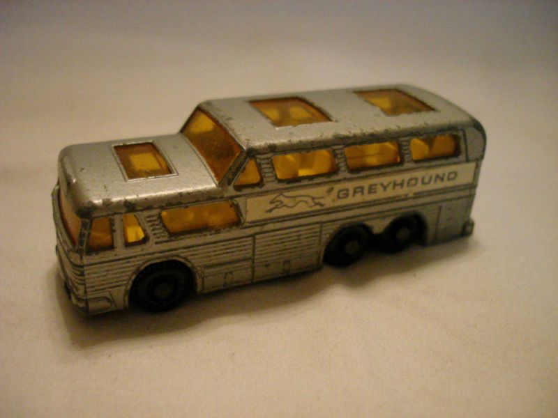 VINTAGE MATCHBOX 1967 NO66 GREYHOUND BUS COACH REG WH  