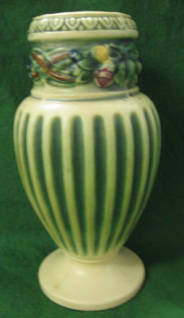 Roseville 1923 Corinthian 7 Vase  