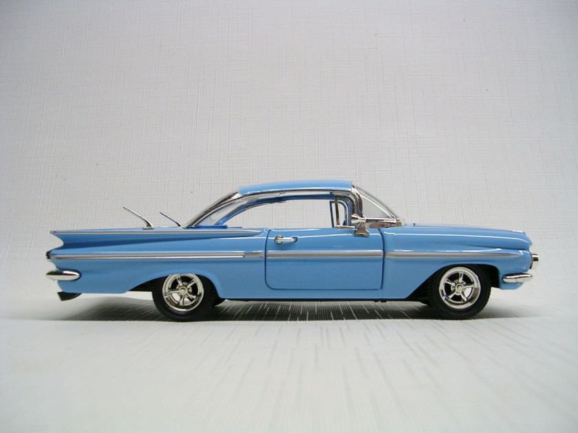 1959 Chevrolet Impala Hardtop Sport Coupe Blue 132 Die Cast 