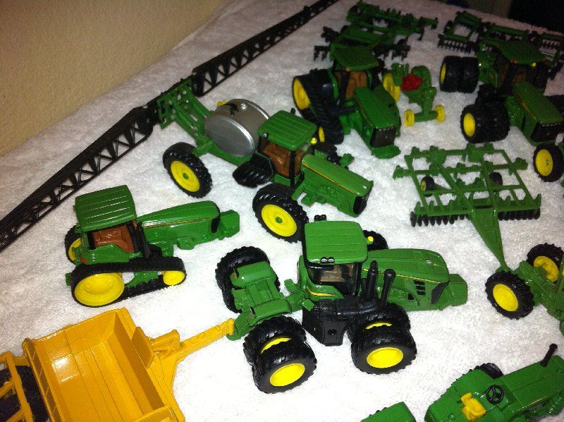 64 John Deere Diecast Tractor Lot  LARGE   