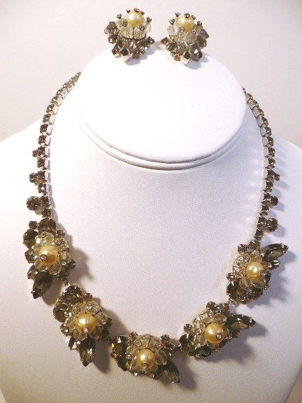 description hattie carnegie faux pearl crystal smokey grey rhinestone 