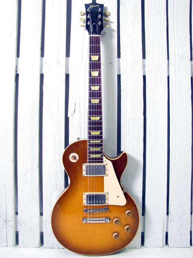 2004 GIBSON LES PAUL 1960 CLASSIC ELECTRIC GUITAR  