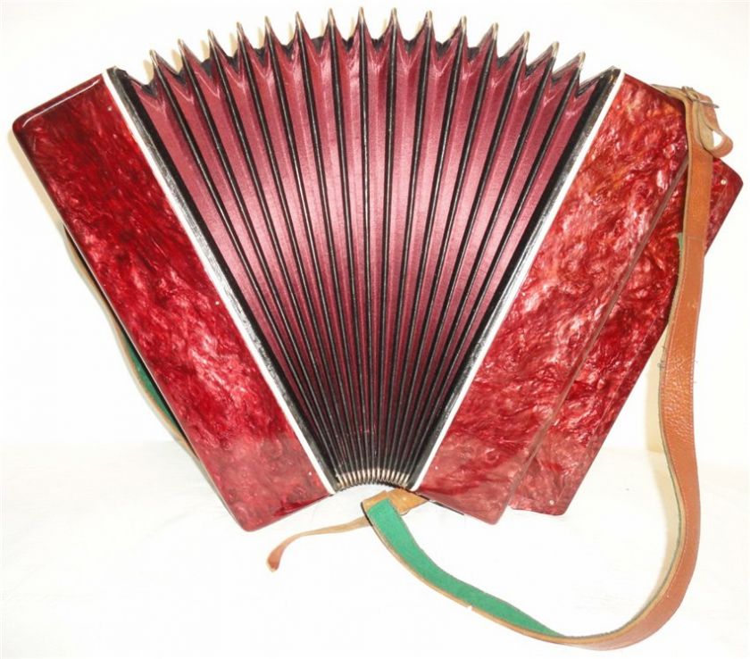 Beautiful Russian Button ACCORDION BAYAN RASSVET  