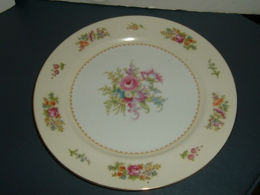 ROSE CHINA(NORITAKE) OCCUPIED JAPAN RO52 DINNER PLATE  