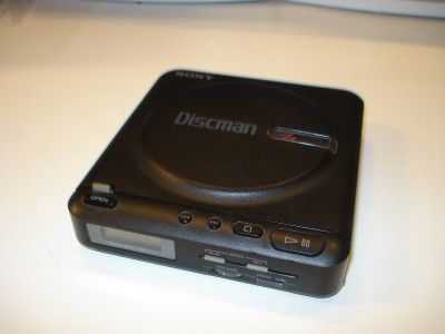 Vintage Sony Discman D 2 PORTABLE CD PLAYER  