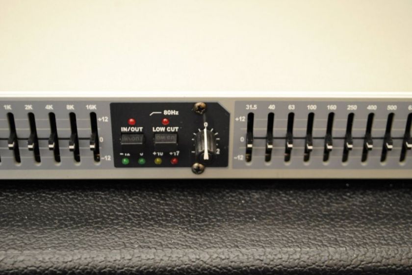 Peavey PV 215EQ Dual 15 Band Graphic Equalizer  