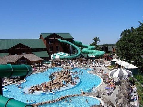   Wisconsin Dells, JUNE 5 7, 2 nights, 4 BEDROOM PRESIDENTIAL,  