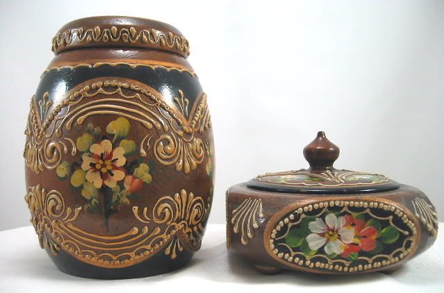 Vintage Fancy Spanish Hand Painted Wood Jewelry Ring Trinket Box 