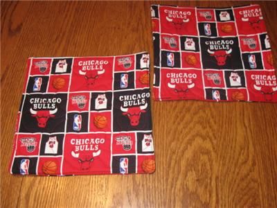 Set 2 handmade quilted pot holders Chicago Bulls  