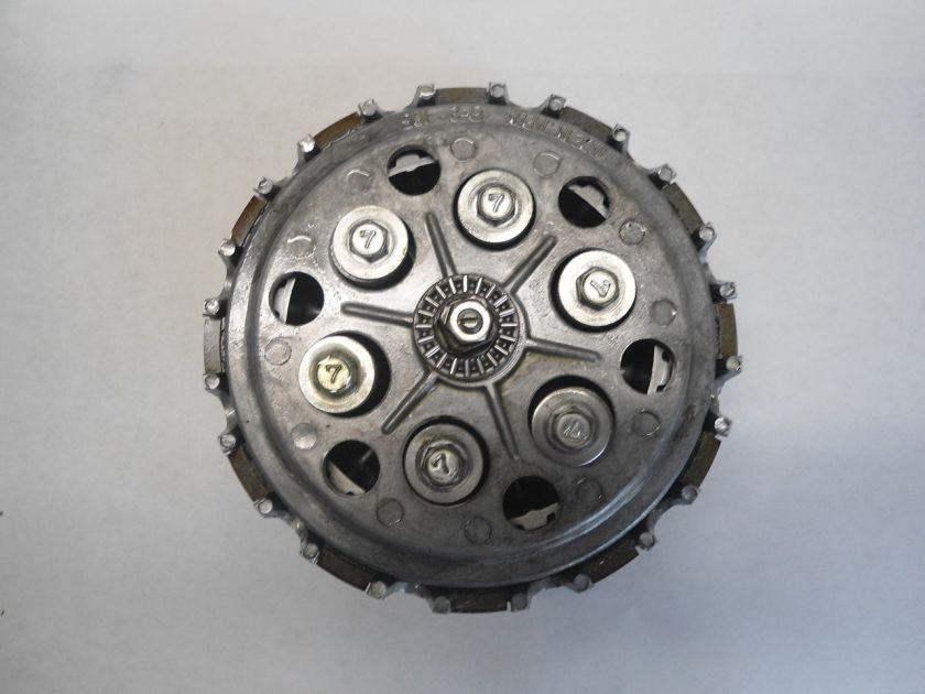 1981 Suzuki RM250 Engine Clutch Assembly   Image 03