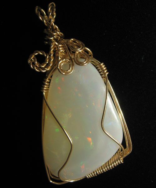 opals are shown dry and 100 % natural pictures and videos are made 