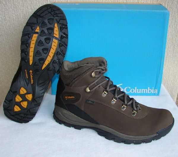 COLUMBIA NEWTON RIDGE Hiking Boots Mens 11 Wide NIB  