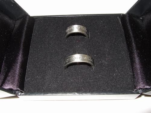 RARE NIGHTMARE BEFORE CHRISTMAS JACK SALLY 2 RINGS SET  