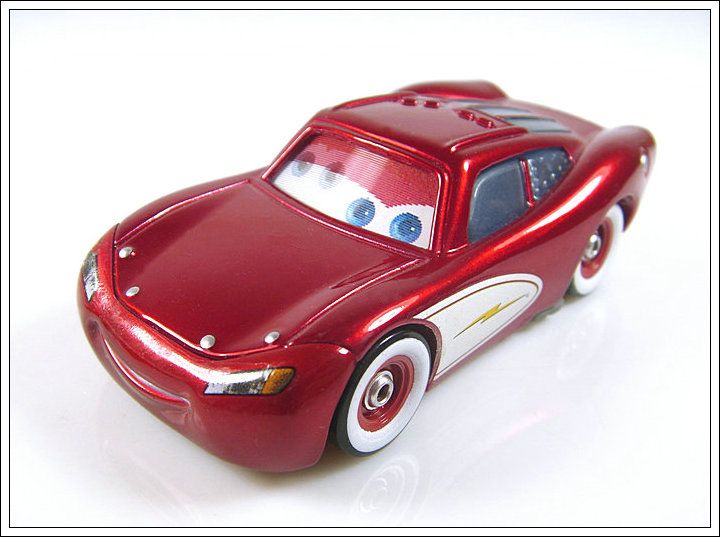 DISNEY PIXAR CARS DIECAST TOY CRUISIN MCQUEEN CLASSIC PT MT121  