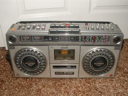 Vintage Sharp GF 9090 Stereo Radio Cassette Tape Recorder boombox 