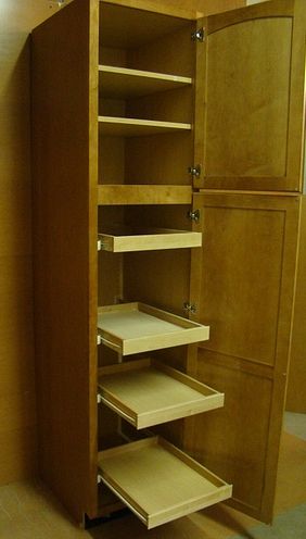 Kraftmaid Maple Kitchen / Bathroom Pantry Cabinet 21w  